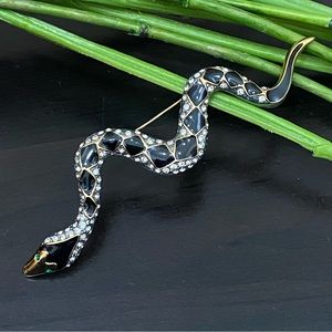 Vintage Signed Gold-tone Luxurious 5.5” Snake Enamel Rhinestone Crystal Brooch
